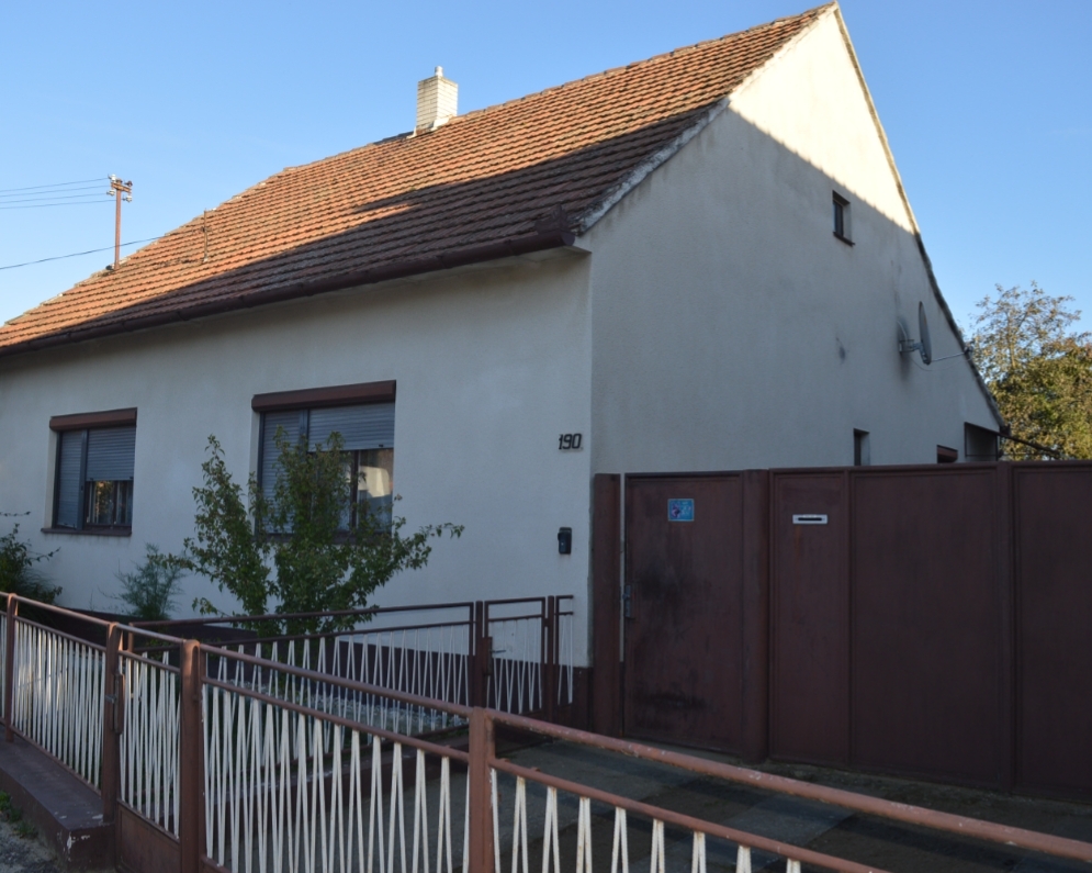 RODINNÝ DOM BORSKÝ SVÄTÝ JUR